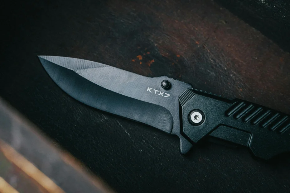 folding camping knife